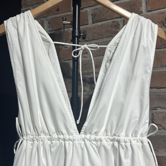 Abercrombie and Fitch white dress - Picture 9 of 16